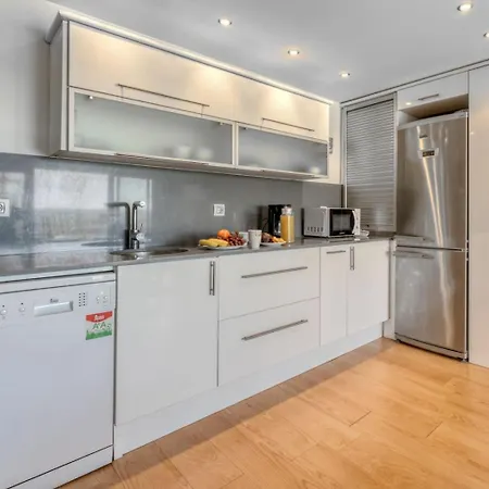 Apartment Penthouse 3br Chill Out 50m *